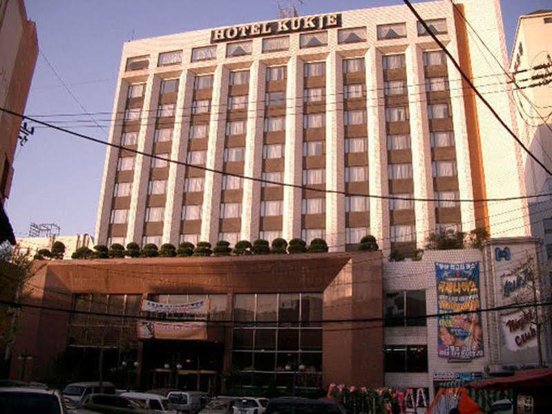 Hotel Kukje Busan Exteriör bild